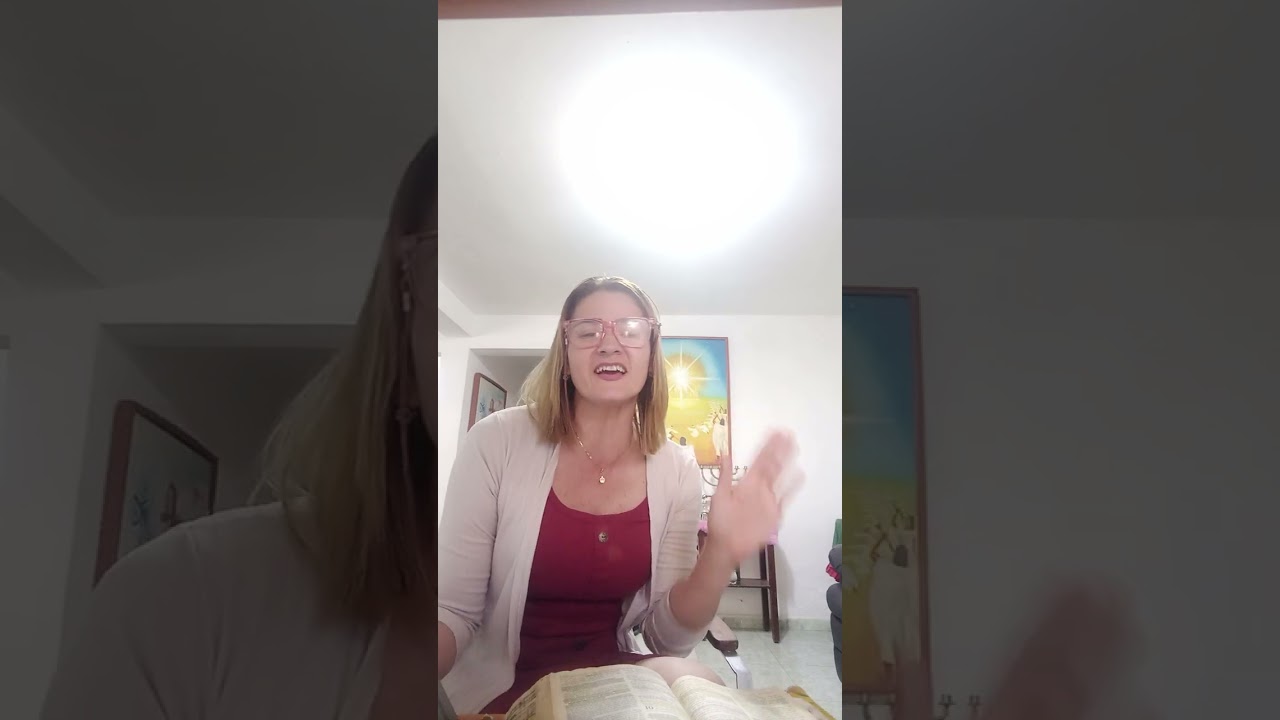 CONECTADOS POR LA ORACIÓN