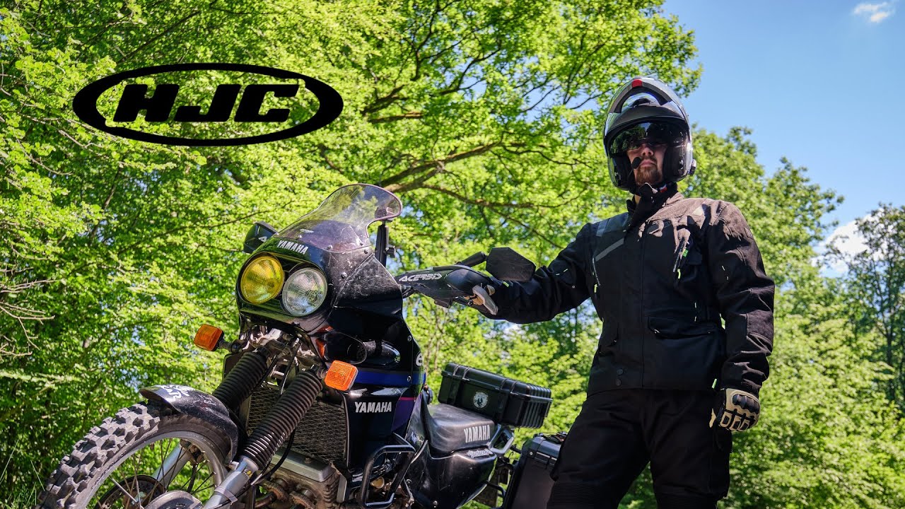 Test du casque HJC i90 et de l'intercom 10B : un modulable très compétitif 👉 Motard-Adventure