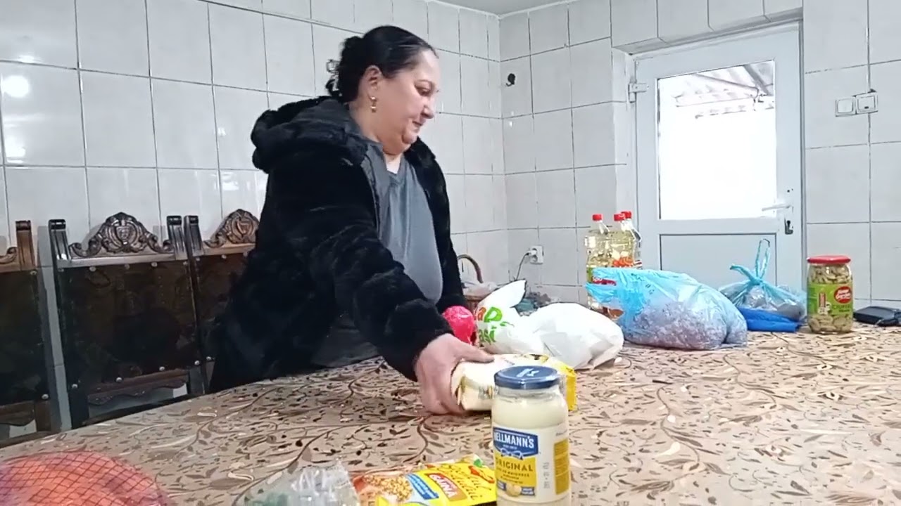 Dece a fost Marița la cumpărături 
