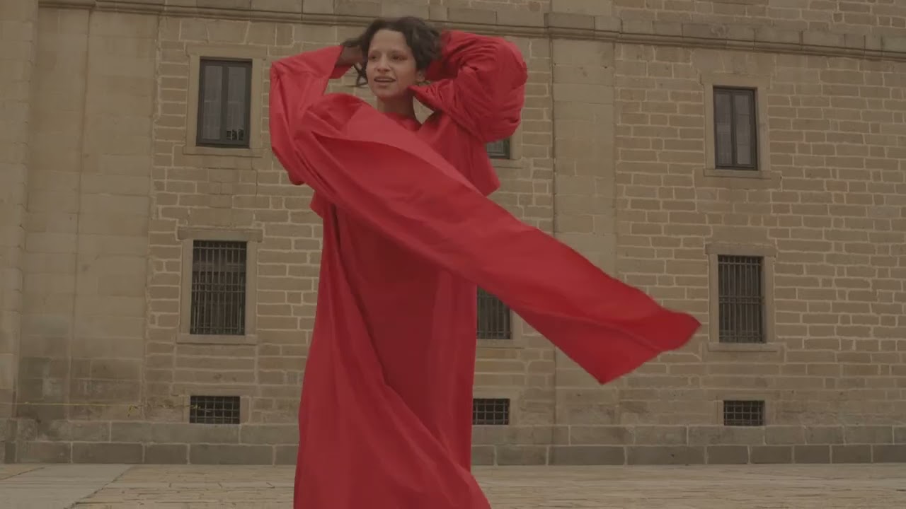 CEV | `La edad de oro&acute; un fashion film de Emma Mora , alumna del T&eacute;cnico Superior de Imagen 📽️