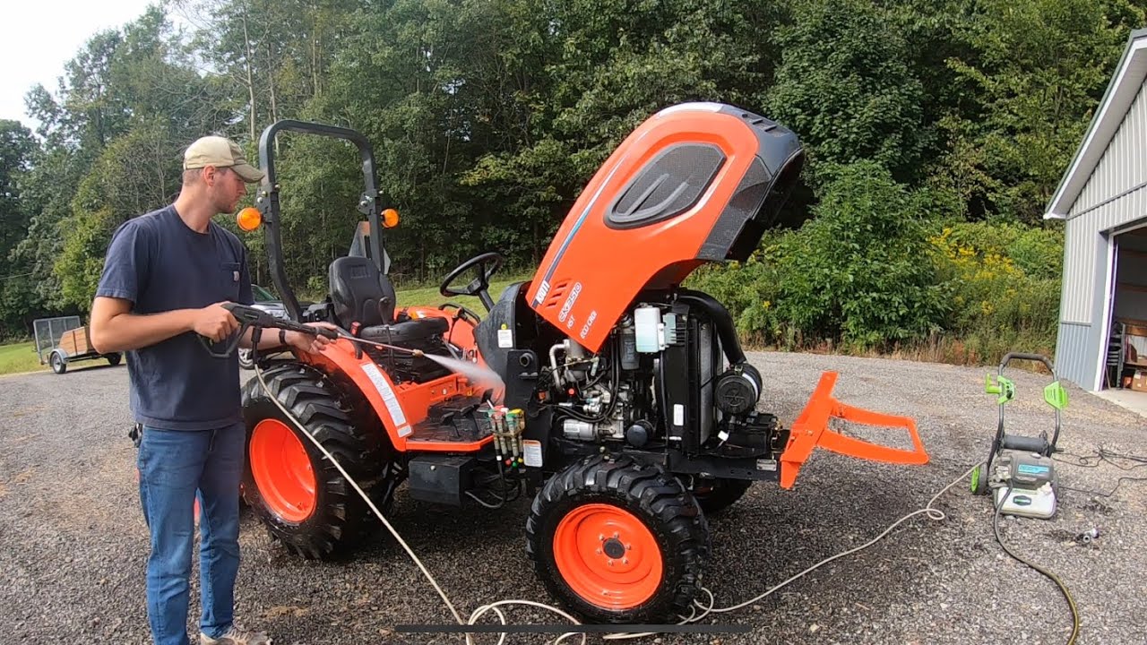 #39 50 Hour Service on Kioti CK3510