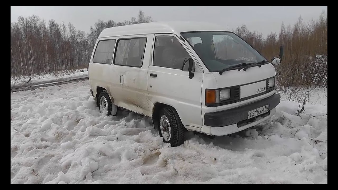 Обзор Toyota Lite Ace. Сравнение с УАЗом на снегу.