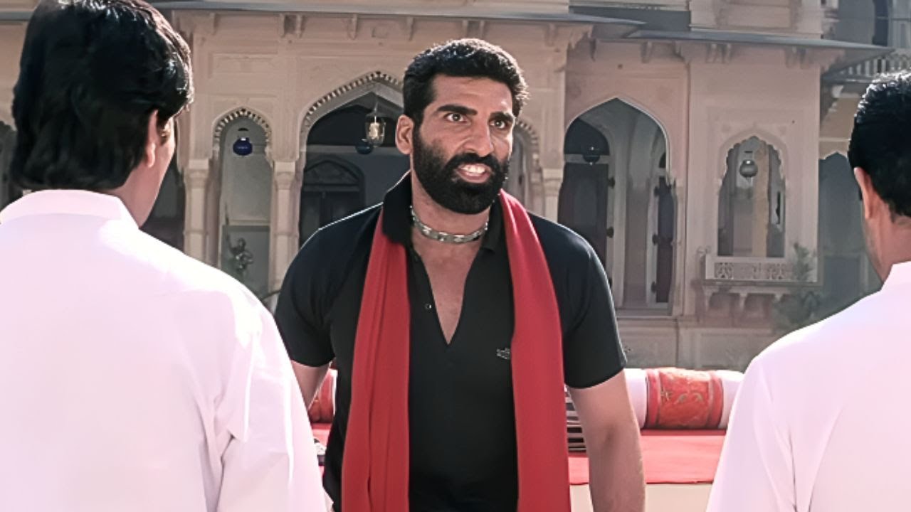 तुम साला मर्द की नहीं बीच वालों की औलाद हो - जबरदस्त सीन