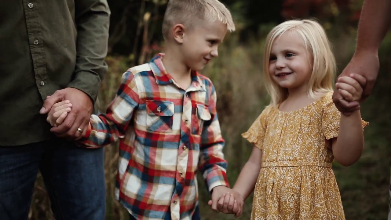 Behind the Scenes: An Outdoor Family Lifestyle Session with Elyse Rowland Photography