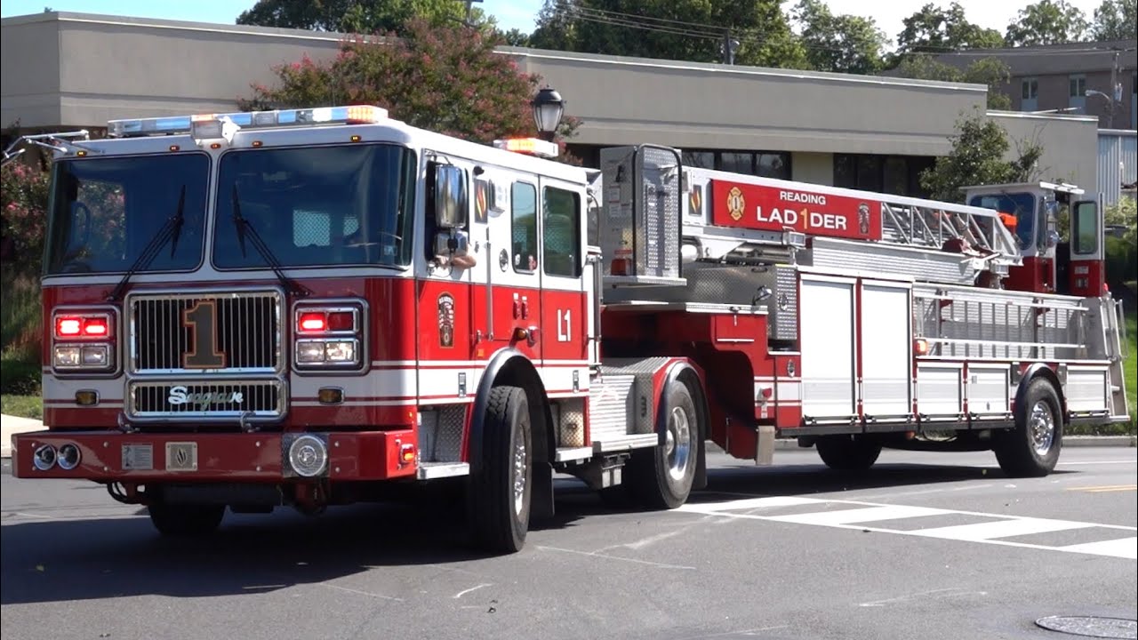 Reading Fire Department Ladder 1 & Car 2 Responding 8/31/23
