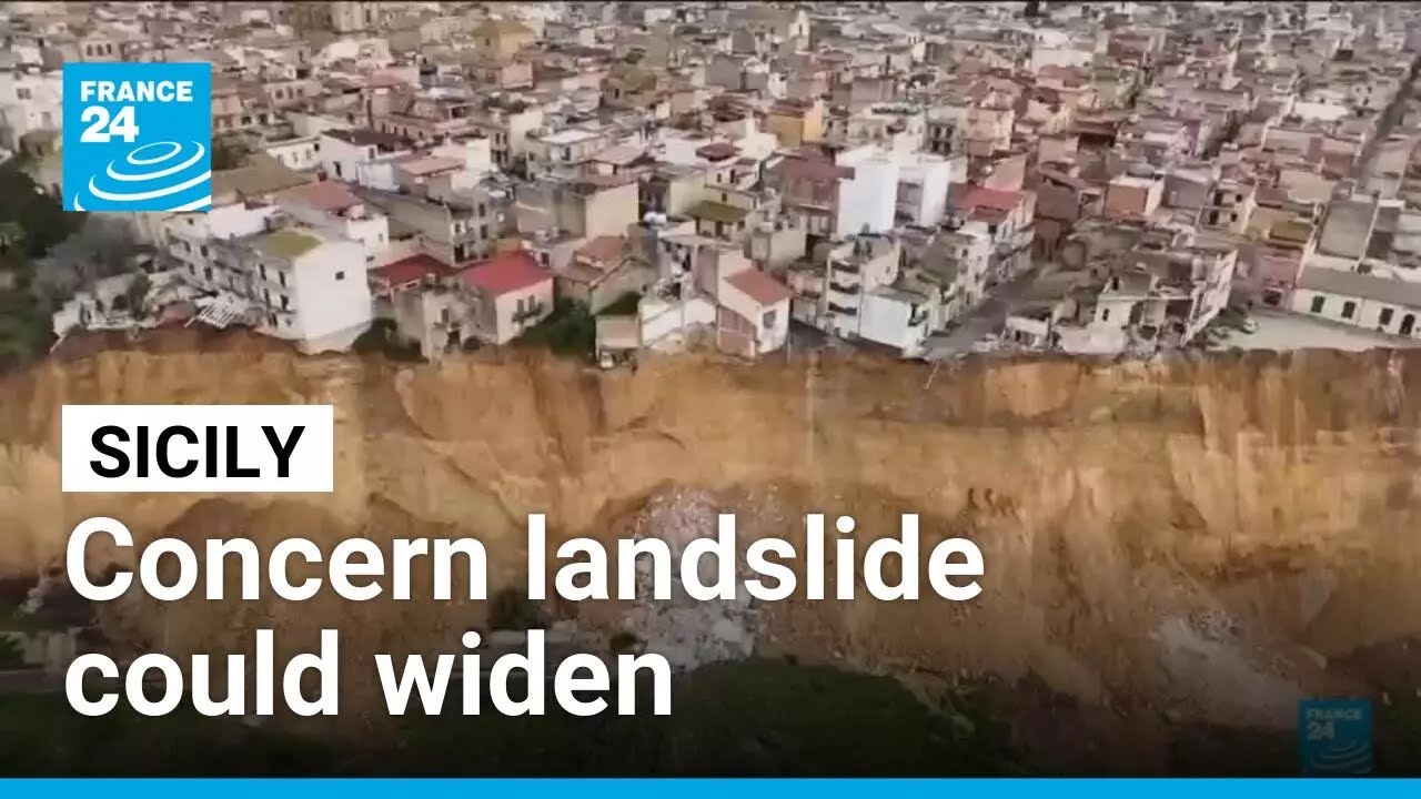 Sicilian town impacted by landslide fears it risks widening as 1,500 evacuated &bull; FRANCE 24 English