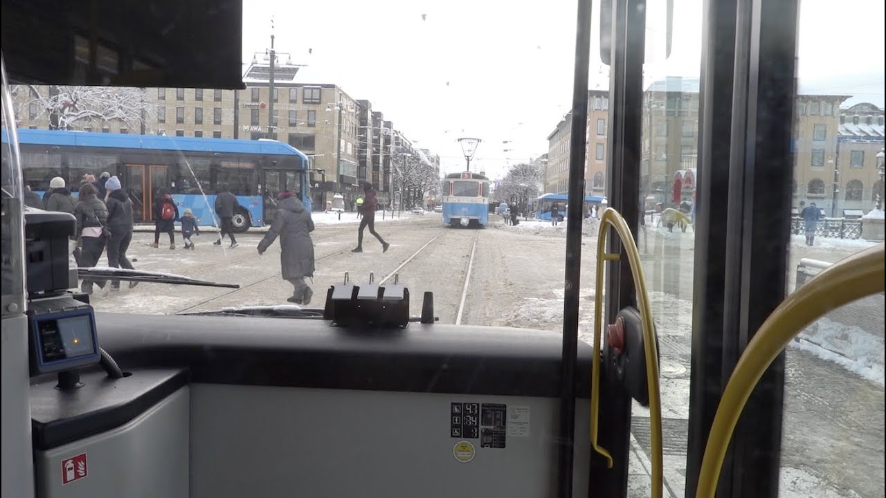 Buss 18 Göteborg får snöstopp - 2021