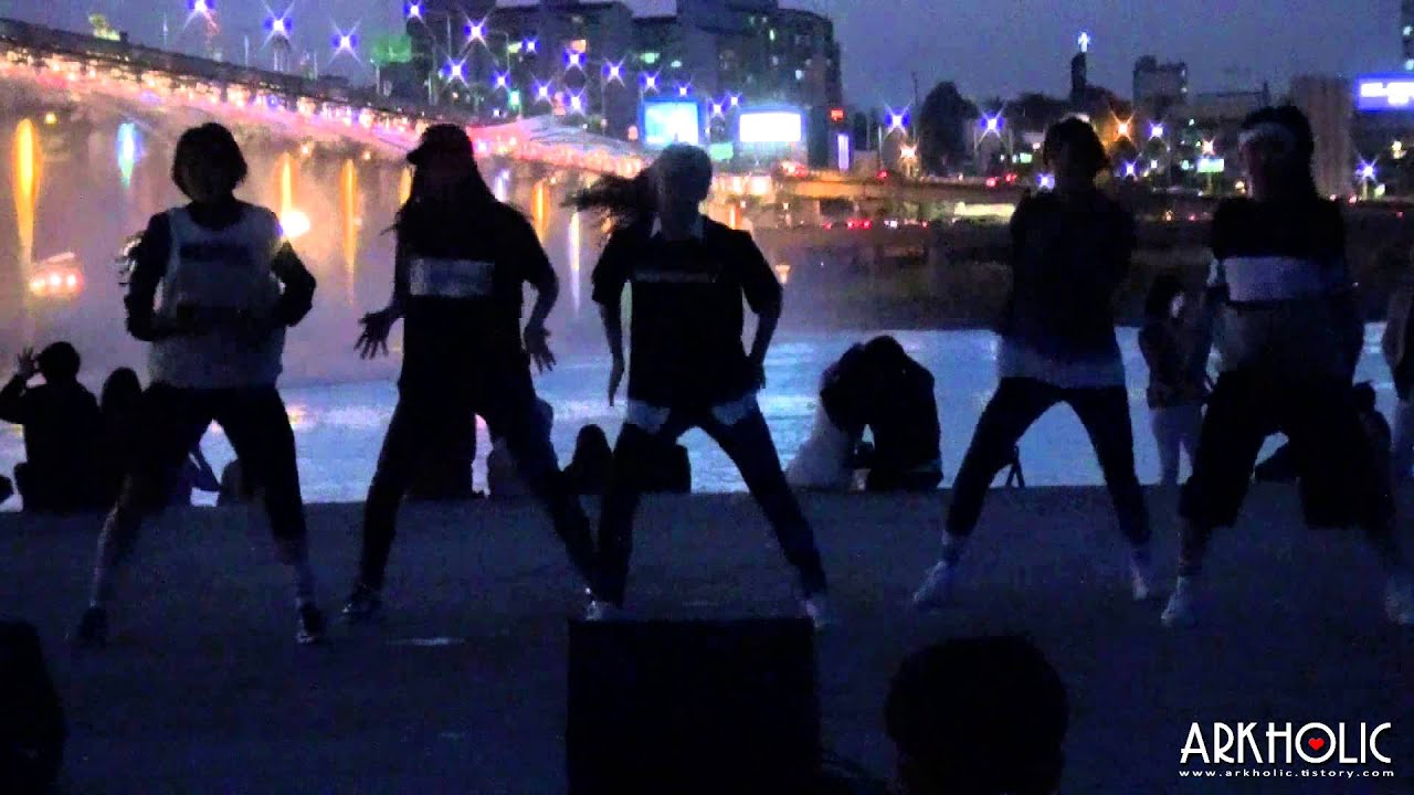 [ArkHolic]150425 Han River Event_Go girl.Dance