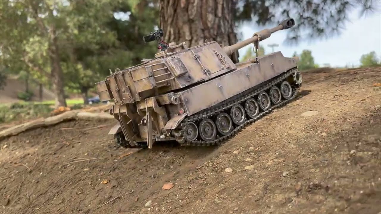 TONGDE M109A2 Self-Propelled Howitzer 1/16 RC Tank - TEST RUN