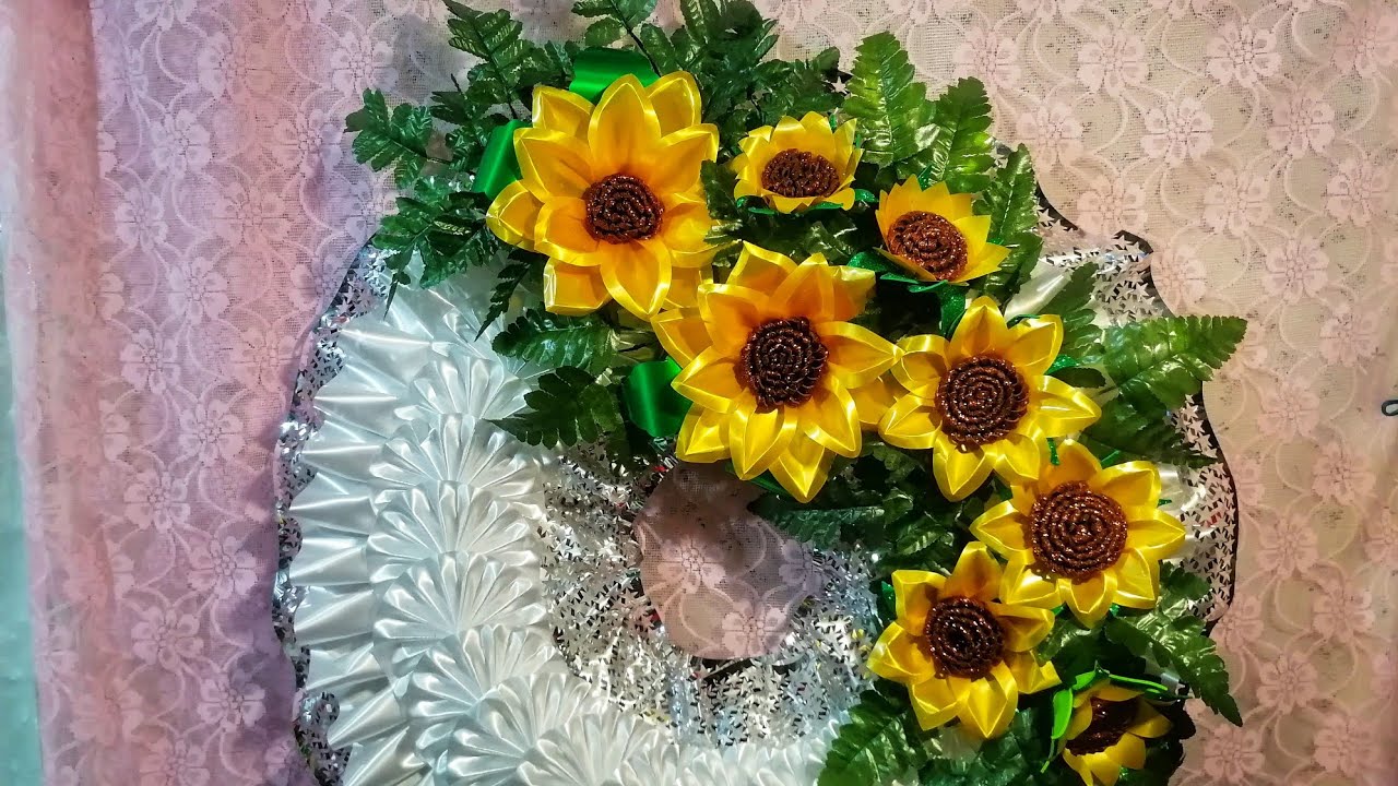 CORONA de difunto con GIRASOLES de CELOCEDA económica y fácil