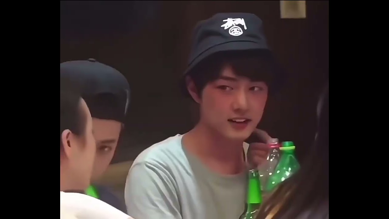 那时候还是个萌萌的小朋友，好可爱💕🤗💕 #肖战 