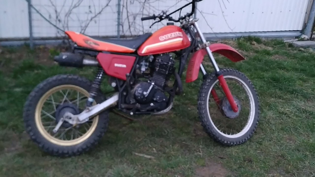 Suzuki DR500