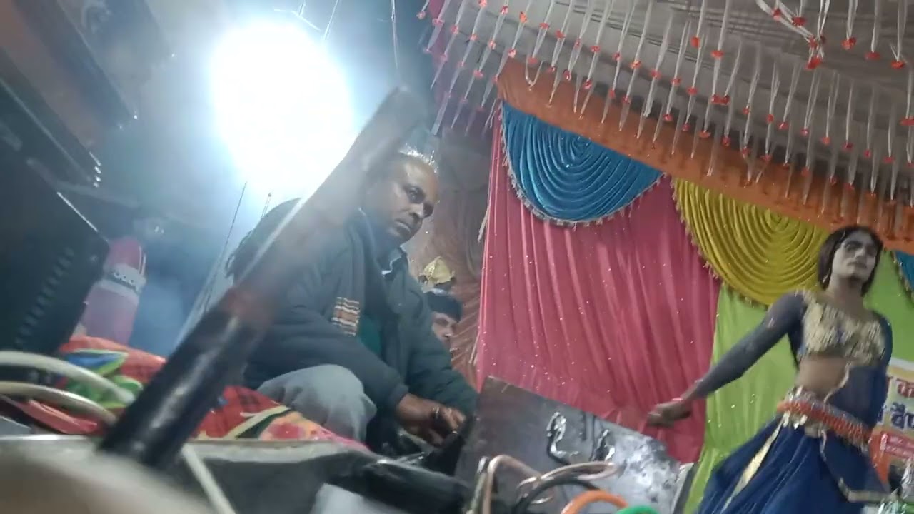 ओ,ननंदी धीरे धीरे कमर पीरने कोठरीया हमारी लीपो हो दुर्गेश मास्टर कंहरवानाच8009511403,9670066523