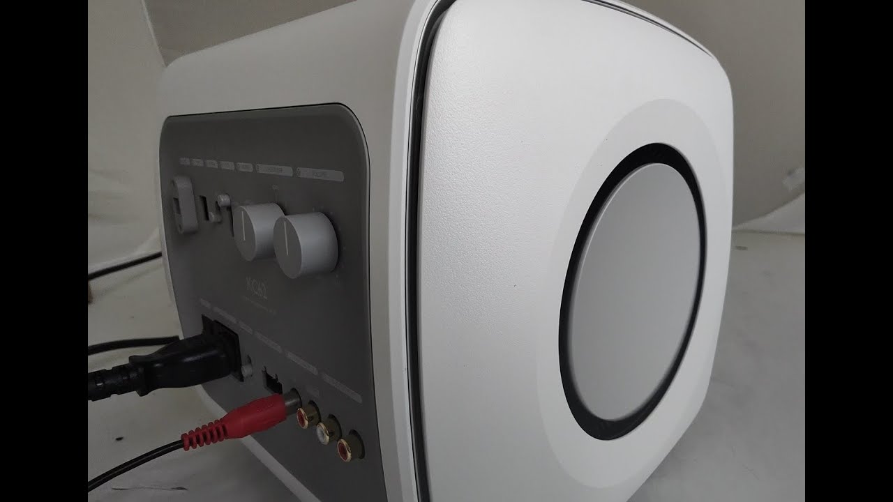 KEF KC62 subwoofer hands-on and unboxing