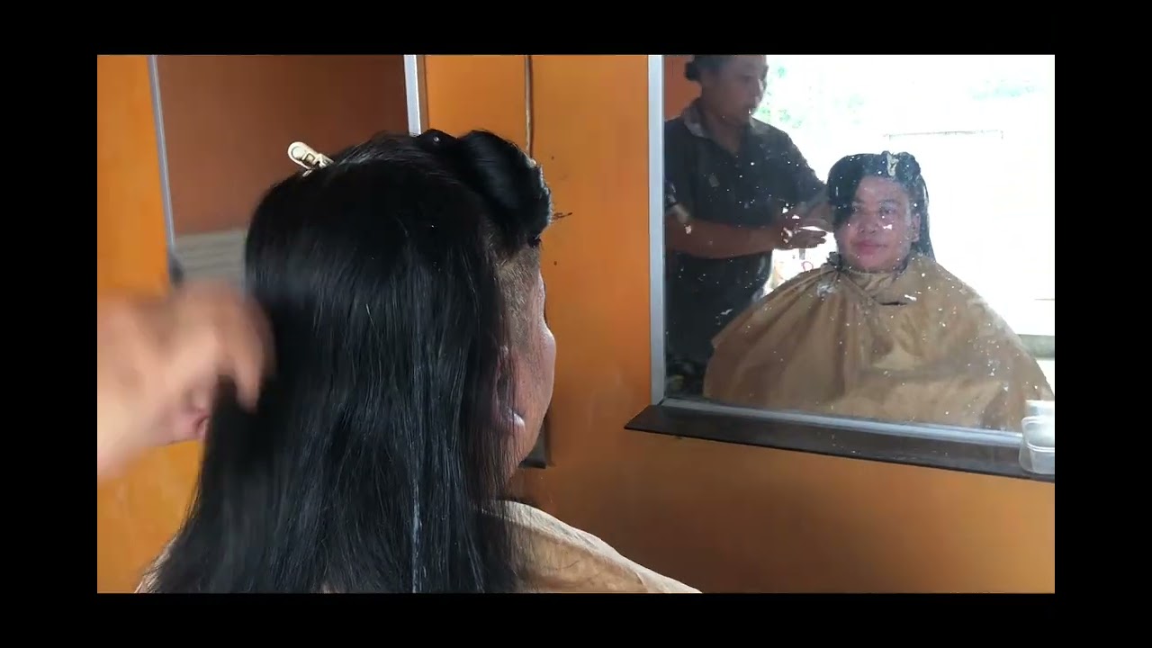Pelanggan minta Potong model undercut