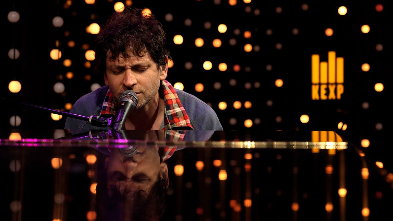 Lo Moon - Evidence (Live on KEXP)