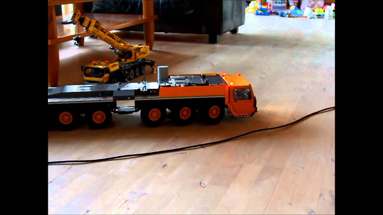 1 - RC model of Liebherr LTM 1500-8.1 mobile crane 1/14