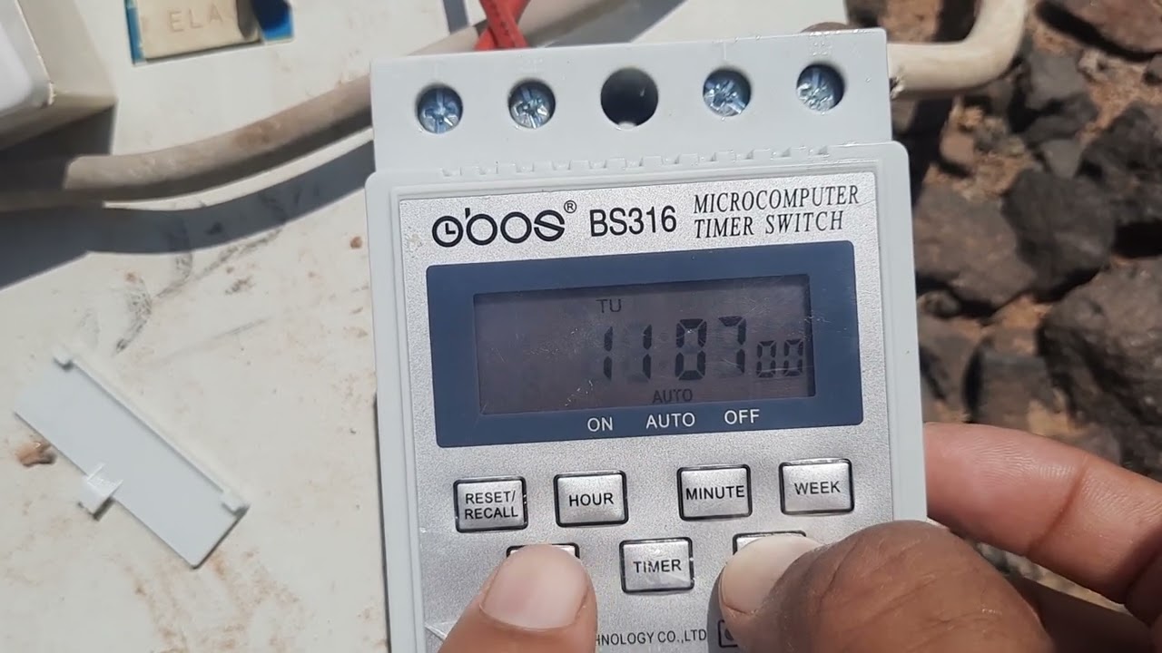 How to Program  Digital Timer Electrical Switch in Urdu/Hindi ! ALI AKBAR JHELUM