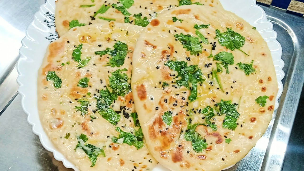 বাড়িতে গ্যাস এর চুলায় বাটার নান তৈরির সহজ রেসিপি। Butter naan recipe bangla। Naan recipe।