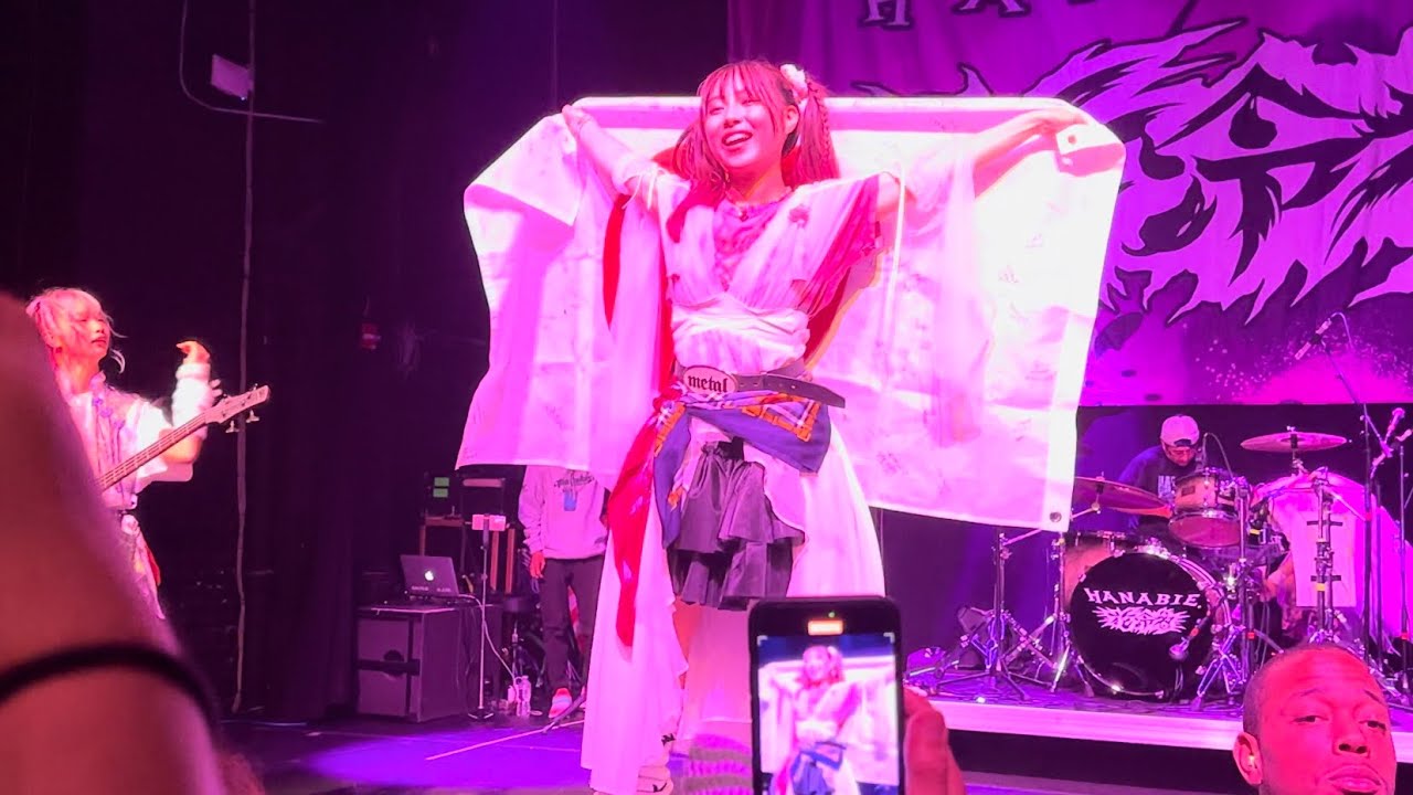 HANABIE. - SUNRISE MISO-SOUP - LIVE Crowd POV (NYC 2023) 花冷え。