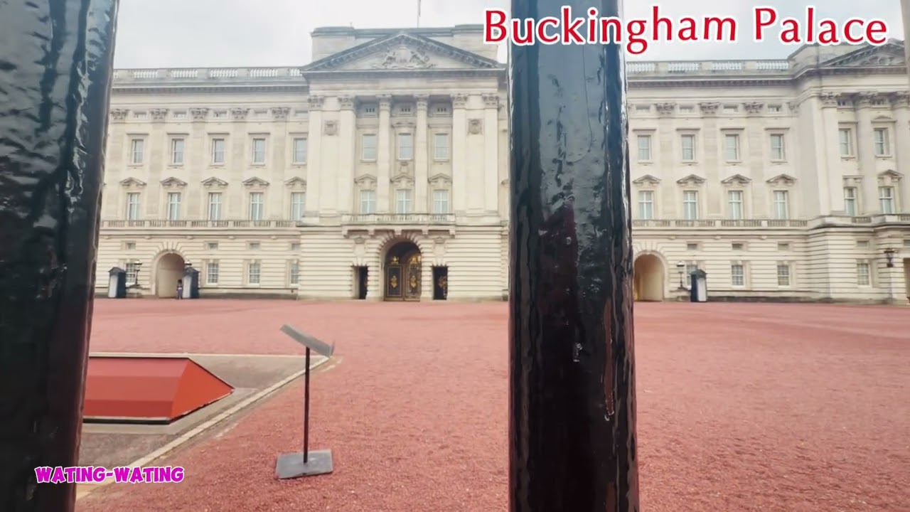 Buckingham Palace: The Heart of British Monarchy.