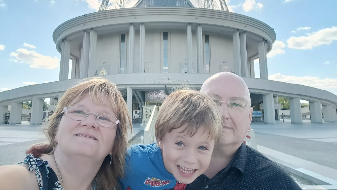 Zwiedzamy Kościół NMP Gwiazdy Nowej Ewangelizacji i św. Jana Pawła II w Toruniu