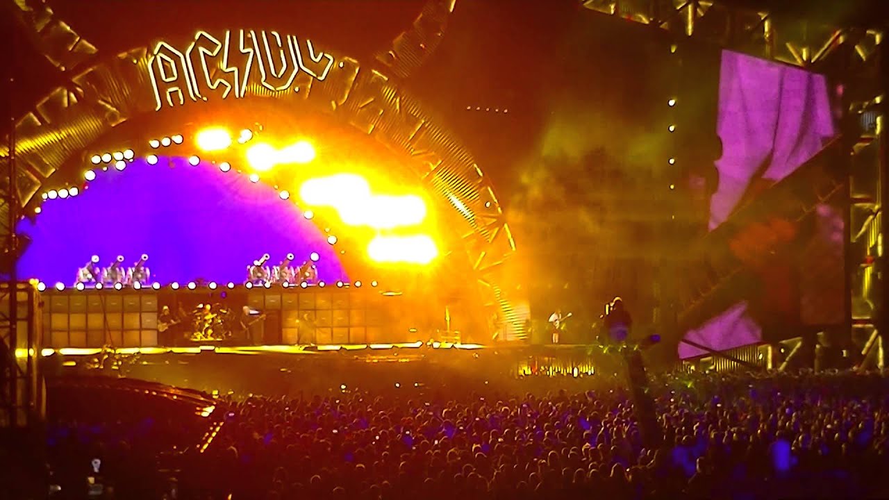 AC/DC at Wrigley Field, Chicago, finale, Tuesday, September 15 , 2015