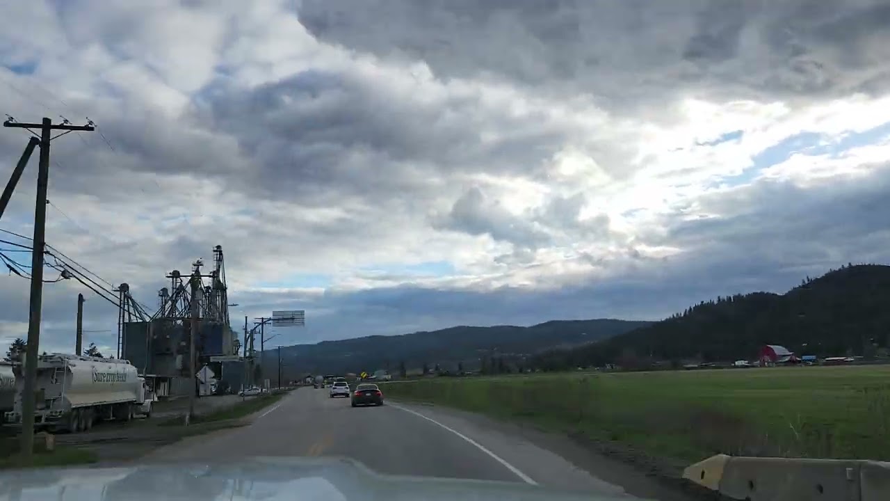 High Level Movers Calgary Performing Long Distance Move