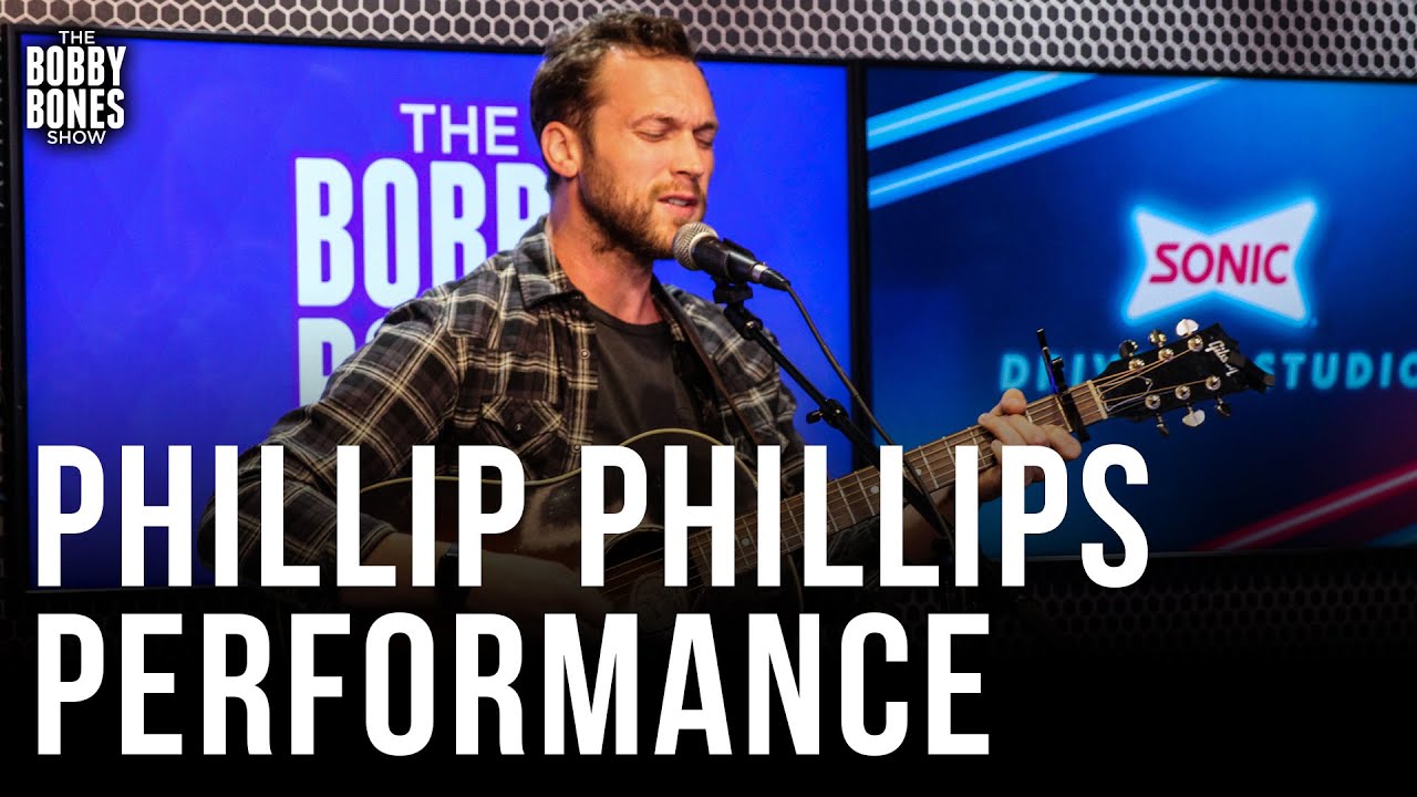 Phillip Phillips Performs 