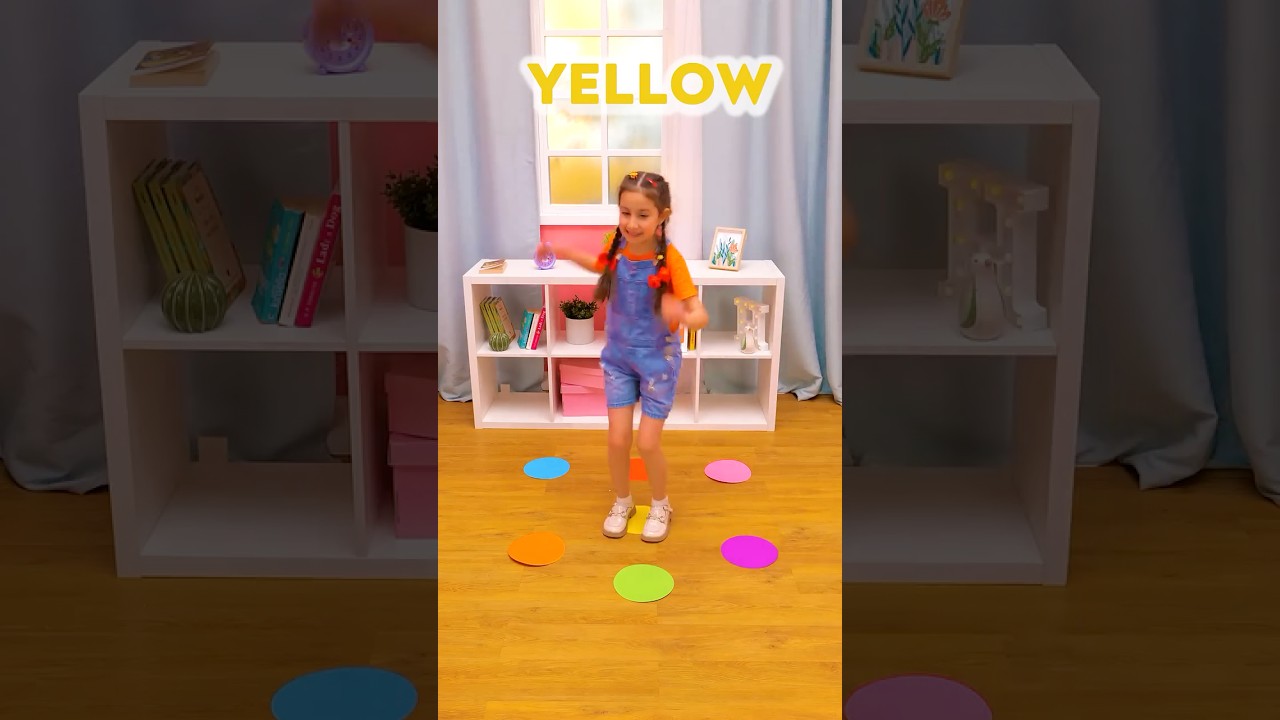 🎨 COLOR JUMP GAME for KIDS! Active PLAY with COLORS 🌈🎯 #shorts #kidsvideo