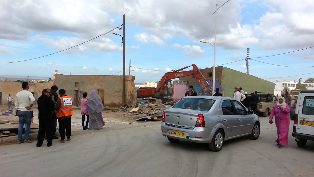 démolition de quartier de Kango a Sig, Algerie 2014 Part 2 هدم حي الكونغو بمدينة سيق الجزائر، الجزء