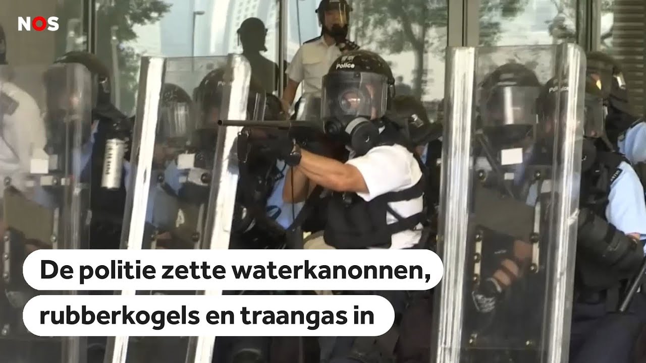 HONGKONG: Politie grijpt hard in bij protest tegen wet over uitlevering aan China