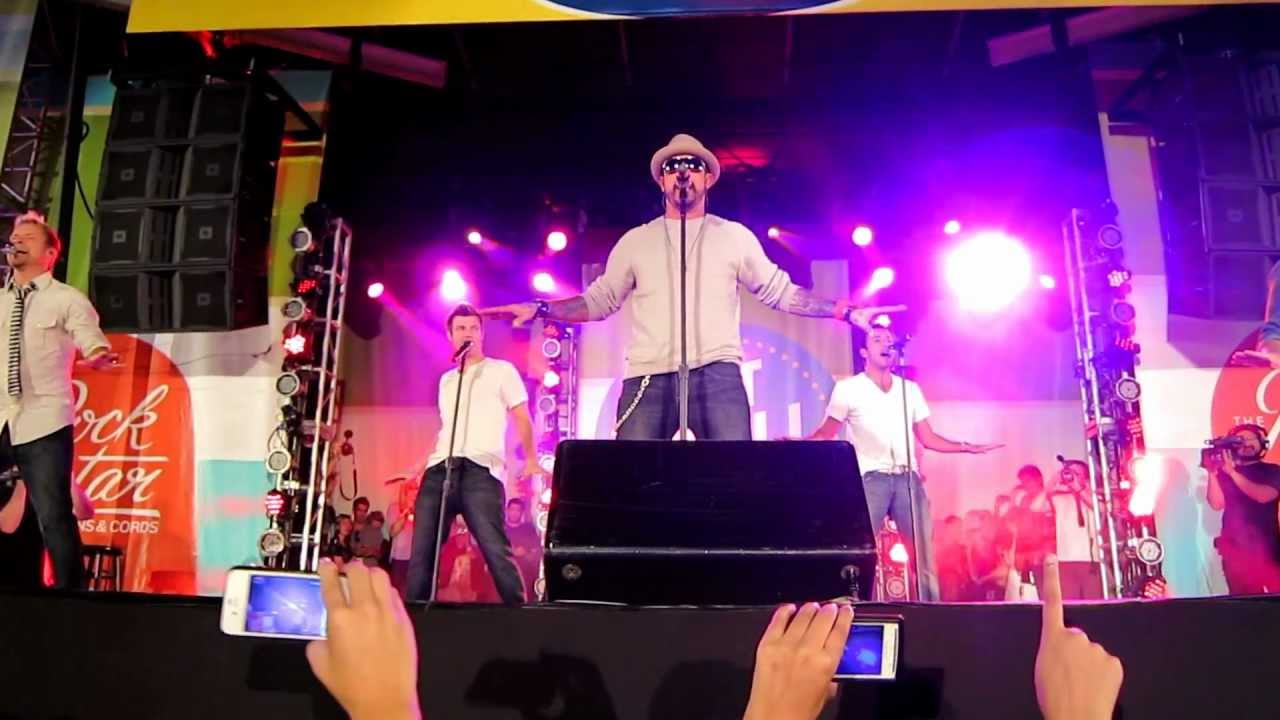 Backstreet Boys - I Want It That Way - Old Navy Fit For Fall performance (09/14/12)