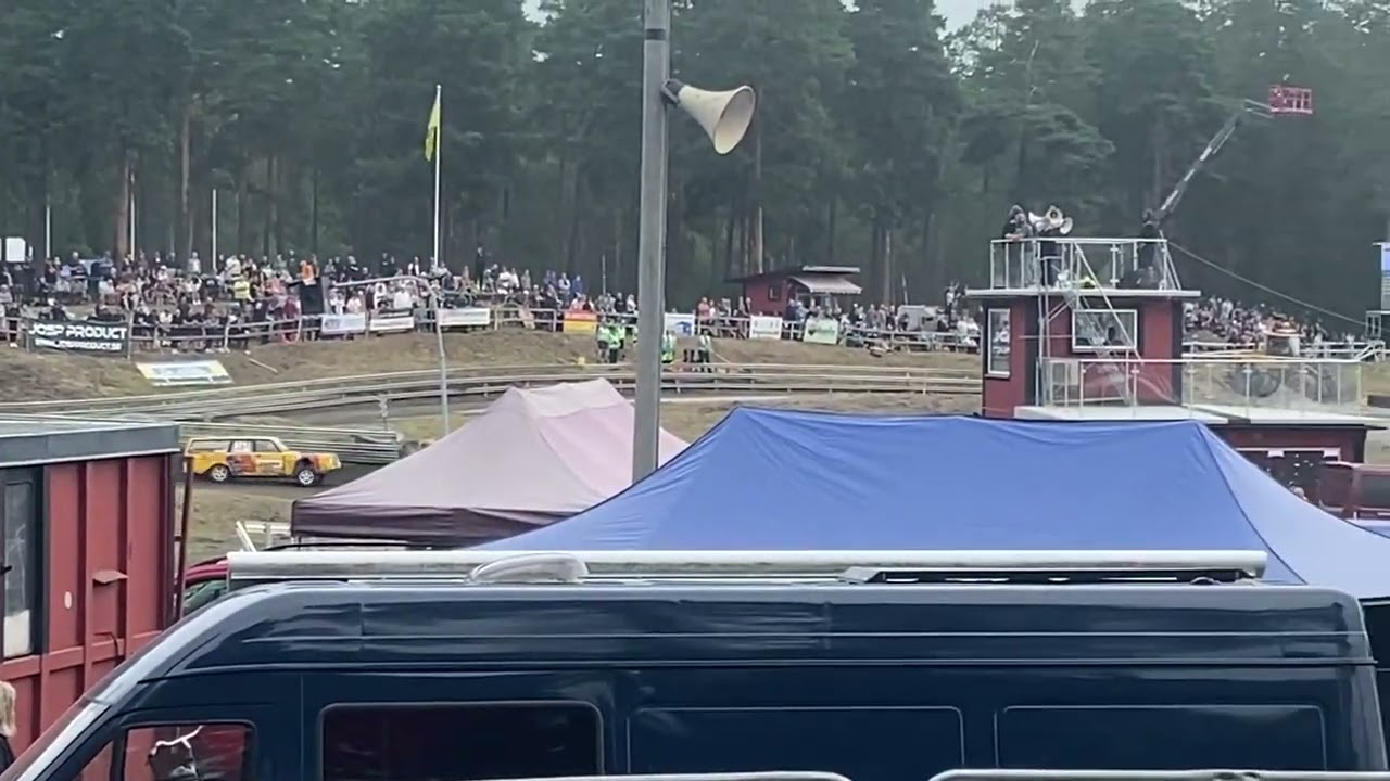Pappa Martin k&ouml;r sitt f&ouml;rsta hit i Vimmerby semester racet l&ouml;rdag