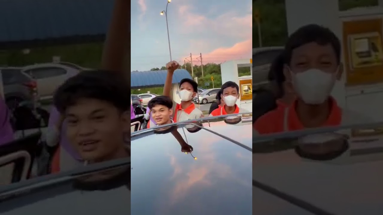 Aku nak isi minyak je pun, last sekali meriah sampai macam ni 🤣