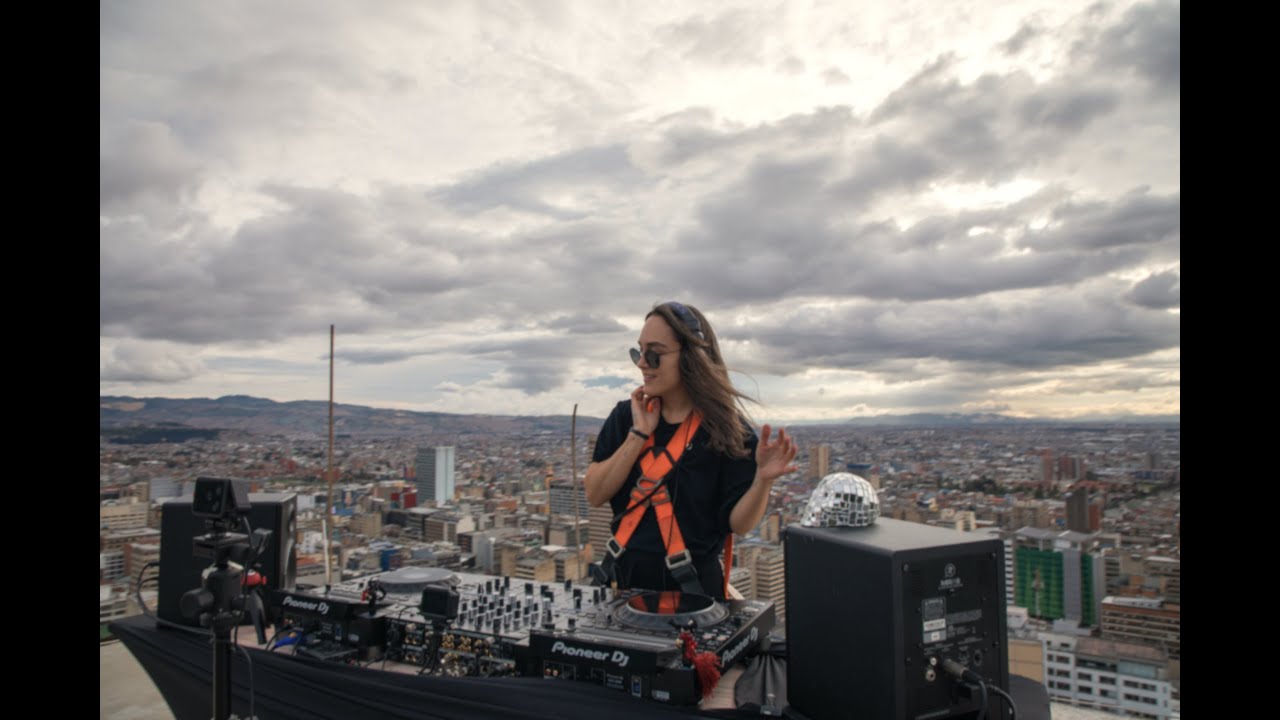Pao Calderon @ Piso 31 Torre Barcelona (Bogotá)