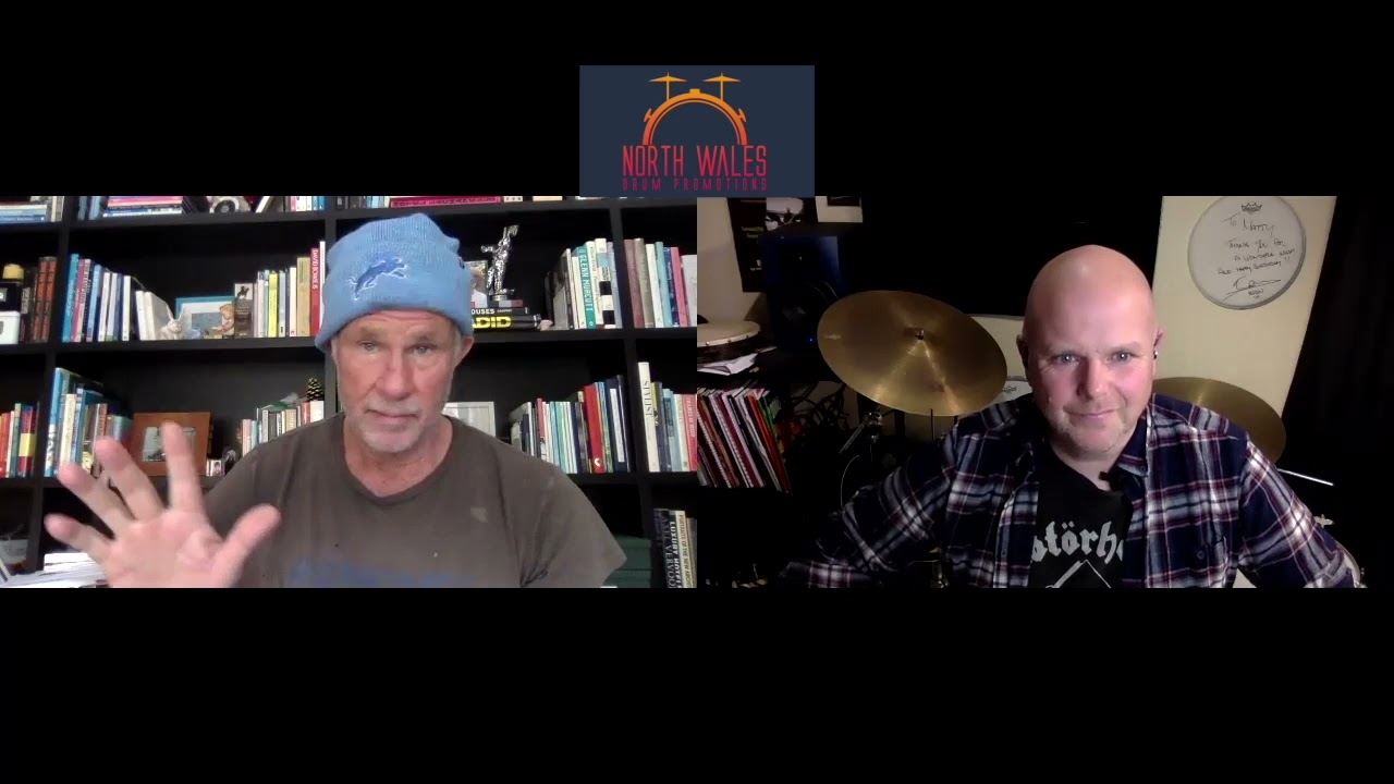 Chad Smith tells a very funny story about playing drums with Simon Kirke!!  Please watch!!