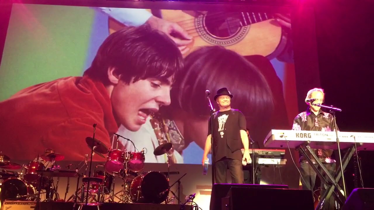 Monkees Live HD Daydream Believer