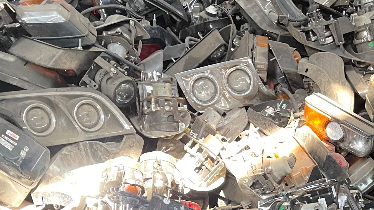 Hoshiarpur sonalika scrap market #sonalika #scrap #market #lights