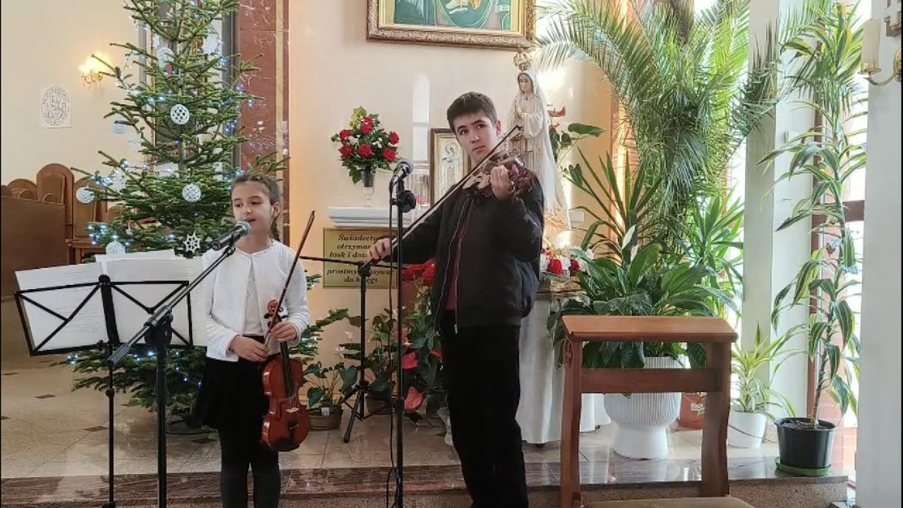 Jezusa narodzonego- 🎻Kaja🎤 i Kacper🎻🌲