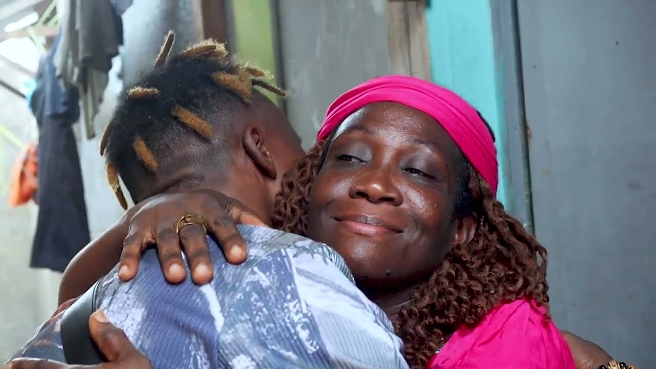 LE ROI SADY - Hommage aux Mamans ( CLIP Officiel )