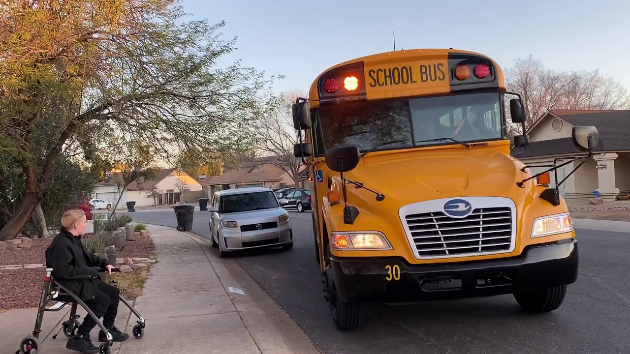 Another sunny Sagan bus!