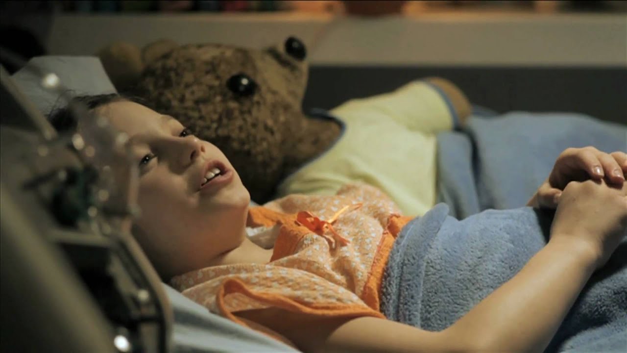Fundacji GAJUSZ - Podaruj Dzieciom 1%  (spot 2010)