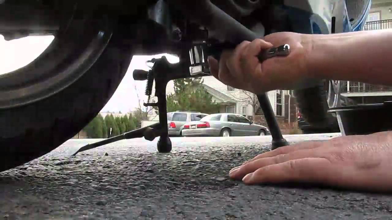 Taotao ATM150-A Evo scooter GY6 150cc - How to change the engine oil