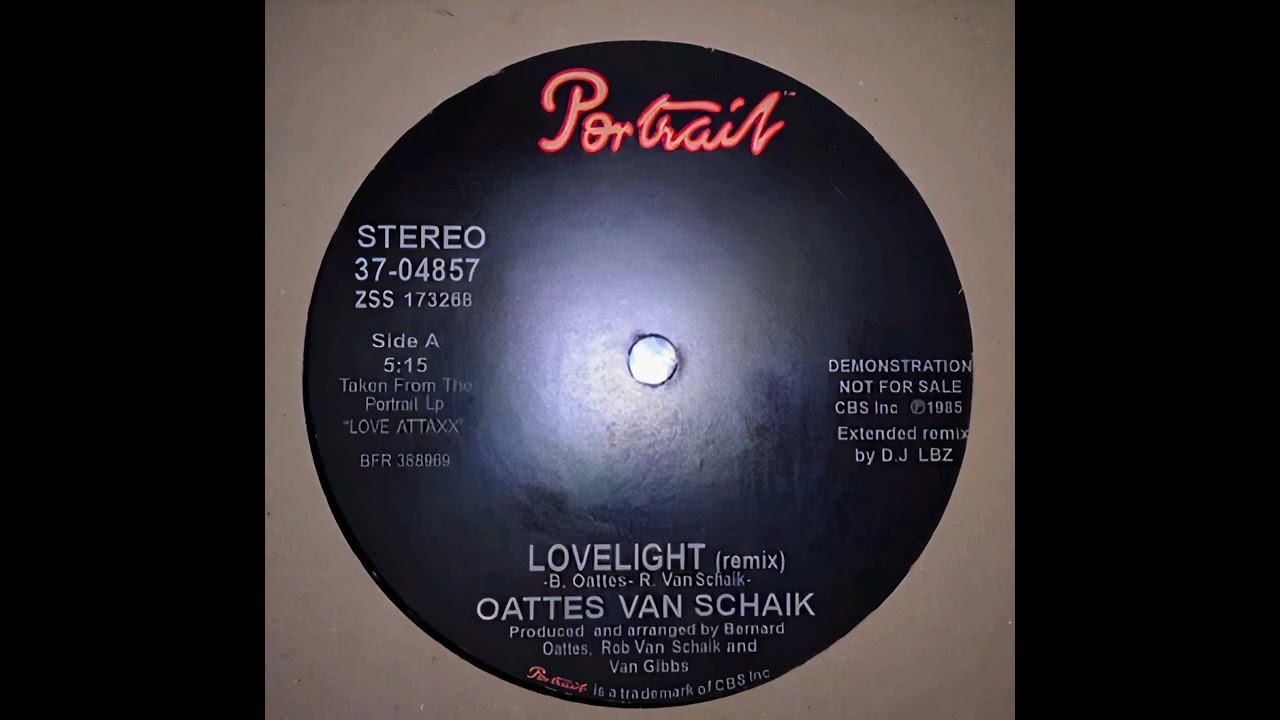 Oattes Van Schaik - Lovelight (Extended Version)