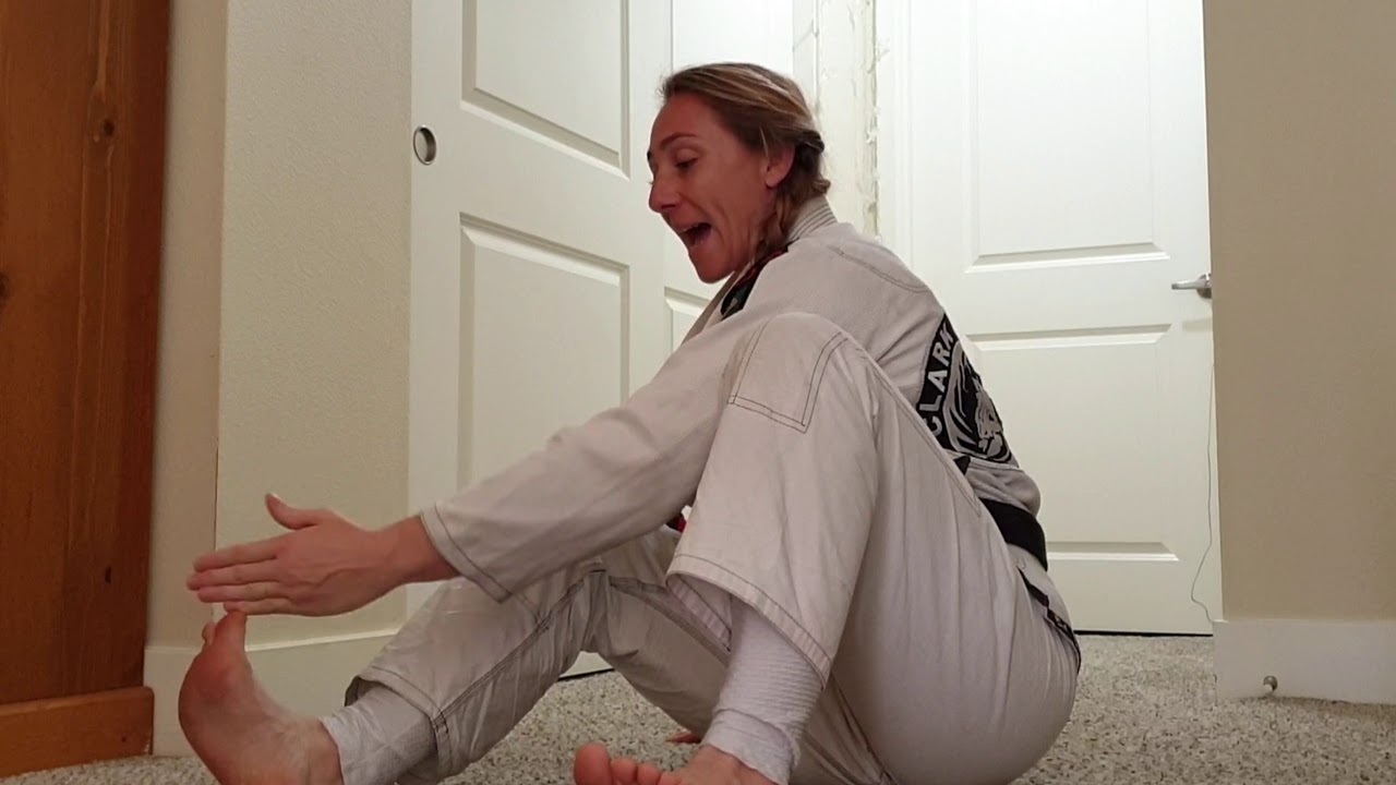BJJ Solo Drills - Arm Drag -Professora Alê Moss-Gracie Allegiance | Clark Gracie Brazilian Jiu Jitsu
