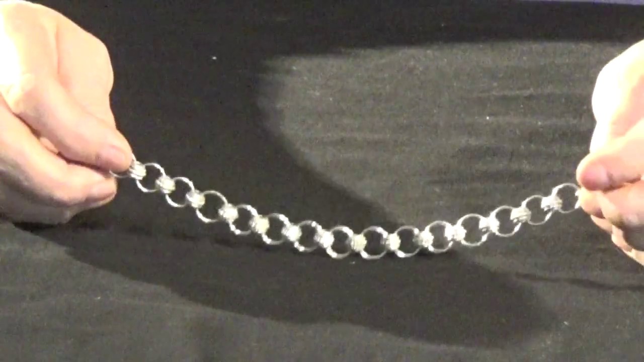 A simple charm bracelet from 12 mm jump rings - ready for solder or not