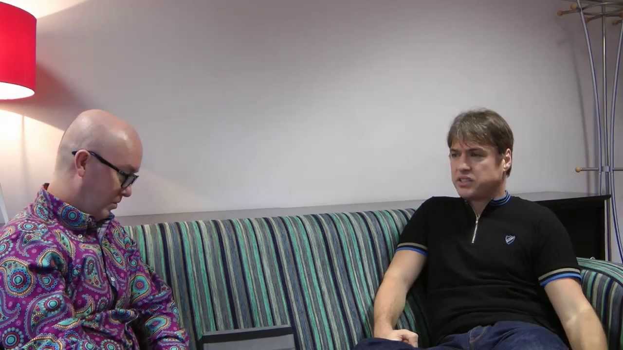 David Watts meets - Jonny Owen