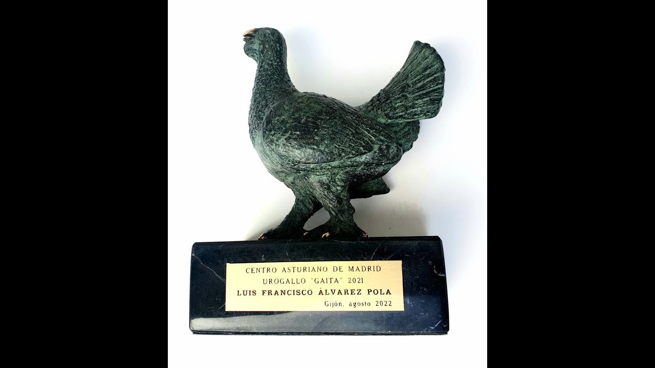 PREMIO UROGALLO 2021 EN GAITA A LUIS FCO. ÁLVAREZ POLA