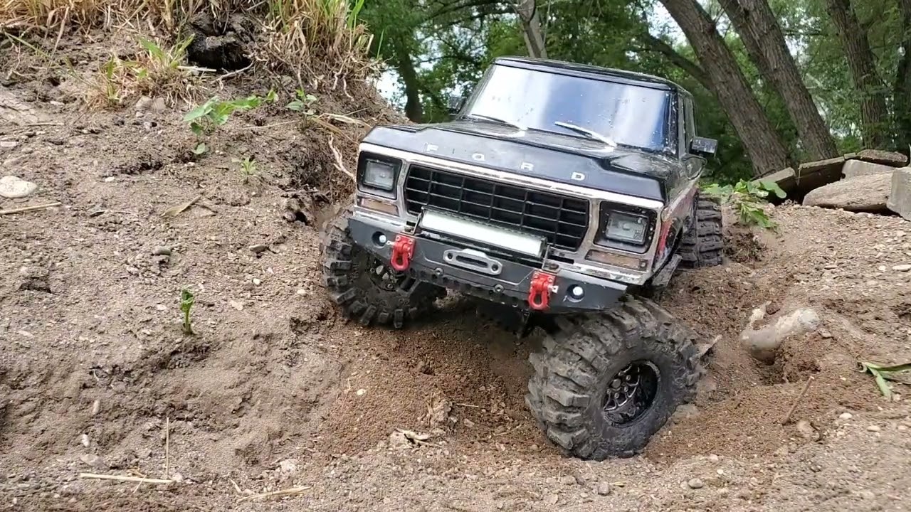 Trx4 79 Bronco with mud slinger X 1.9 on Hobby Soul wheels 